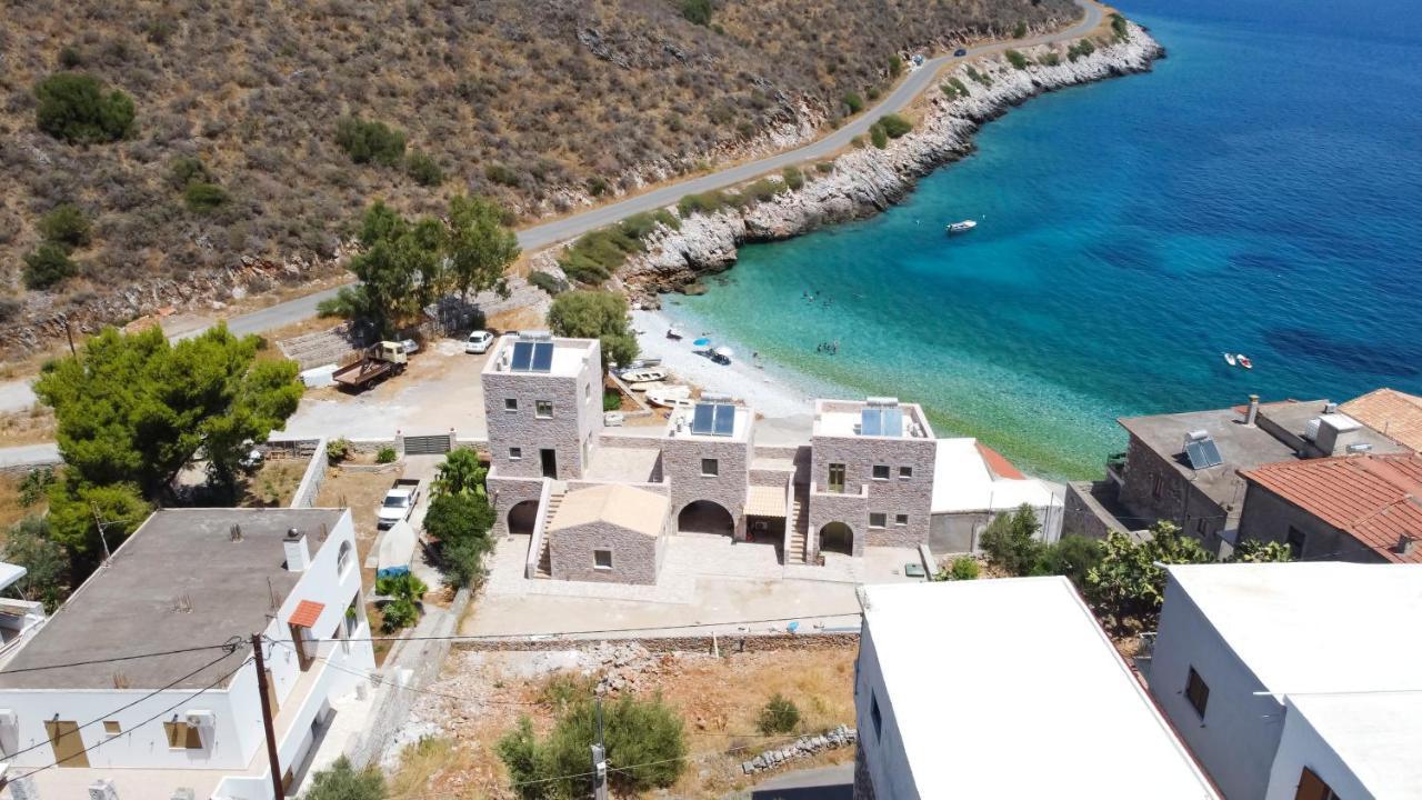 Arapis Rooms & Suites Agios Kiprianos Buitenkant foto